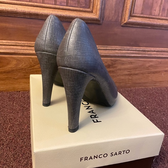 Grey Franco sarto heels sz 7.5 - Picture 8 of 9